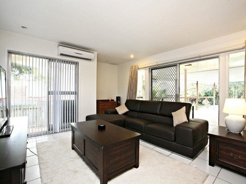 35 Dandenong Road, JAMBOREE HEIGHTS QLD 4074, Jamboree Heights - Thumbnail 4