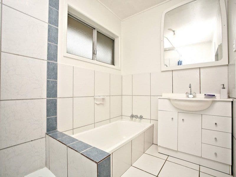 35 Dandenong Road, JAMBOREE HEIGHTS QLD 4074, Jamboree Heights - Thumbnail 7
