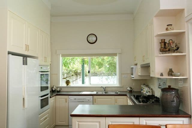 30 Howard Street, WARRNAMBOOL VIC 3280, Warrnambool - Thumbnail 7