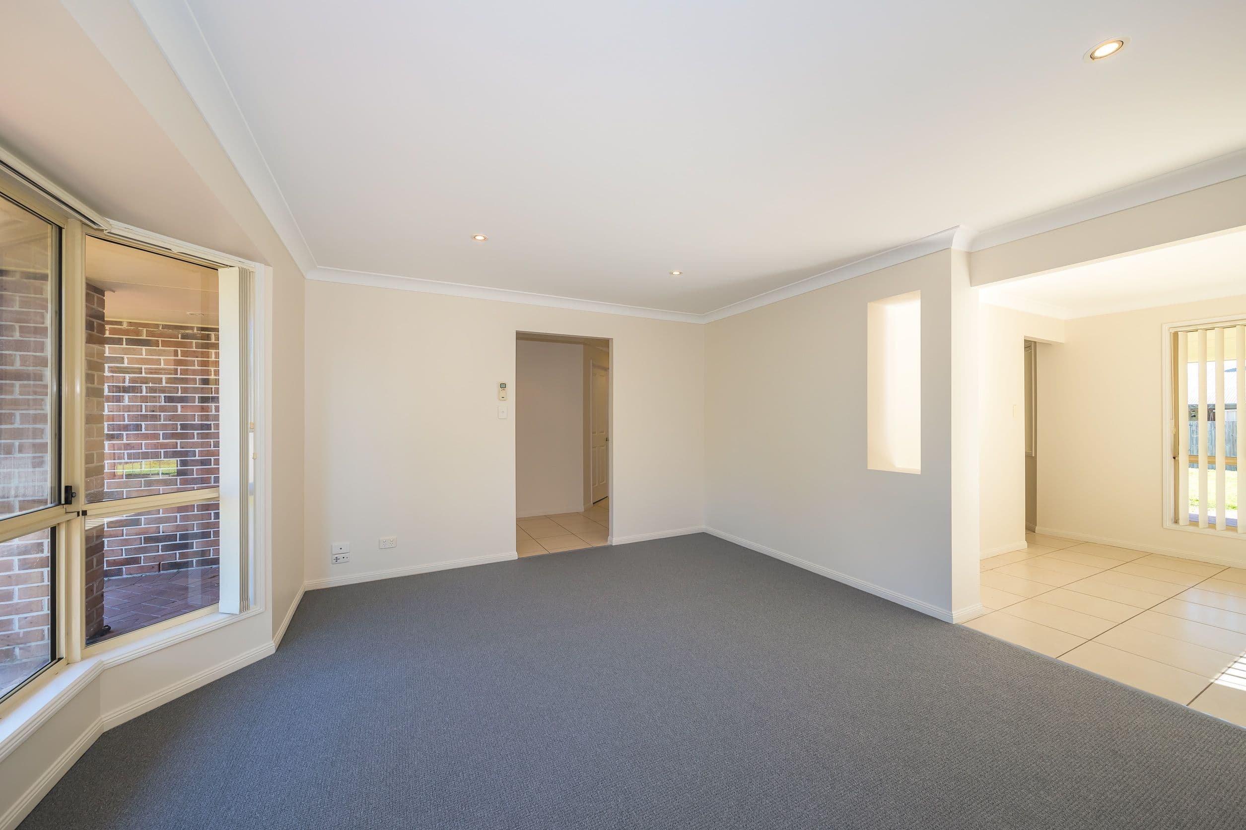 12 Cremorne Court, Sandstone Point QLD 4511, Sandstone Point - Thumbnail 3