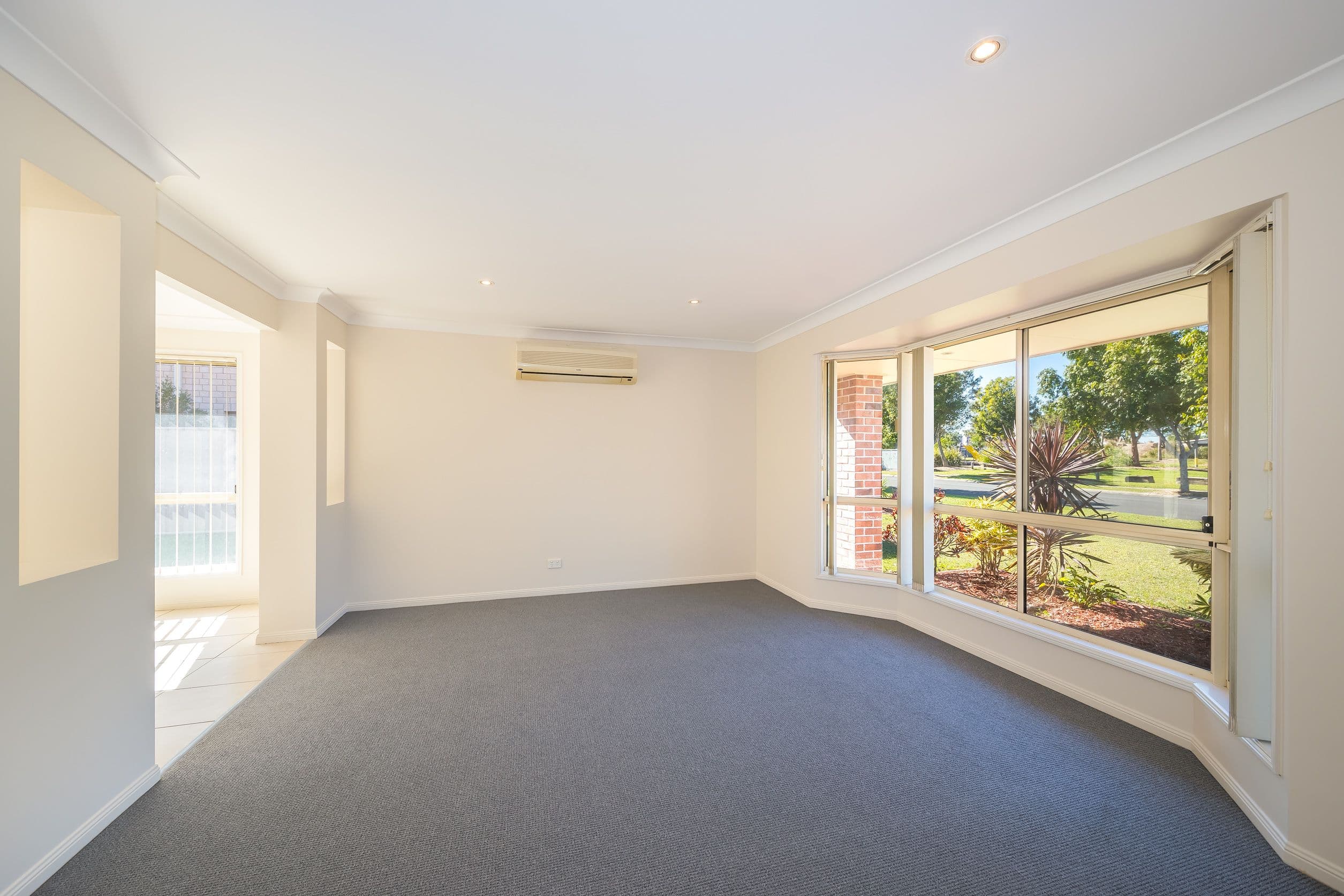 12 Cremorne Court, Sandstone Point QLD 4511, Sandstone Point - Thumbnail 4