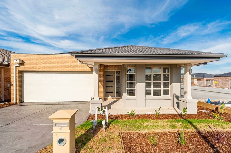 9 Kangaroo Road, Craigieburn VIC 3064, Craigieburn - Image 1