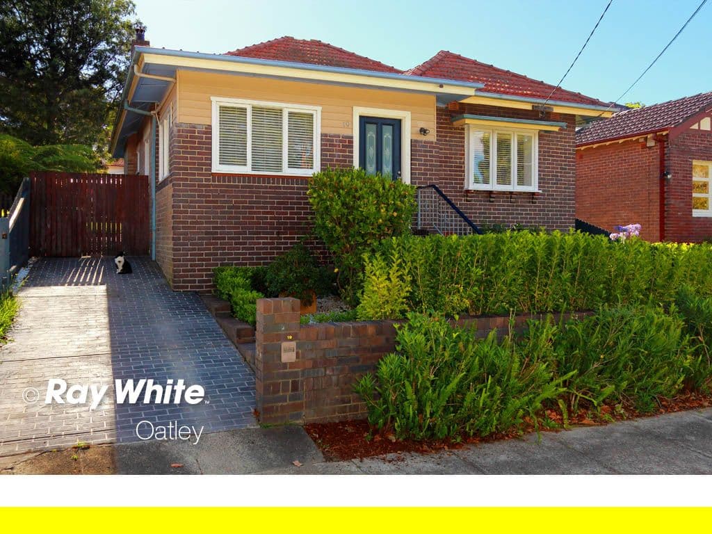 19 Renown Avenue, OATLEY NSW 2223, Oatley - Image 1