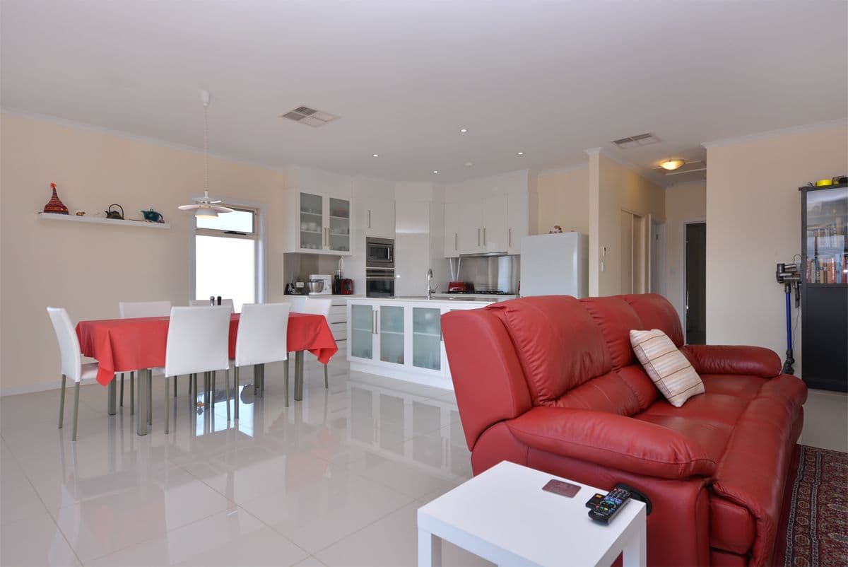 22 Carl Veart Avenue, Whyalla Norrie SA 5608, Whyalla Norrie - Thumbnail 4