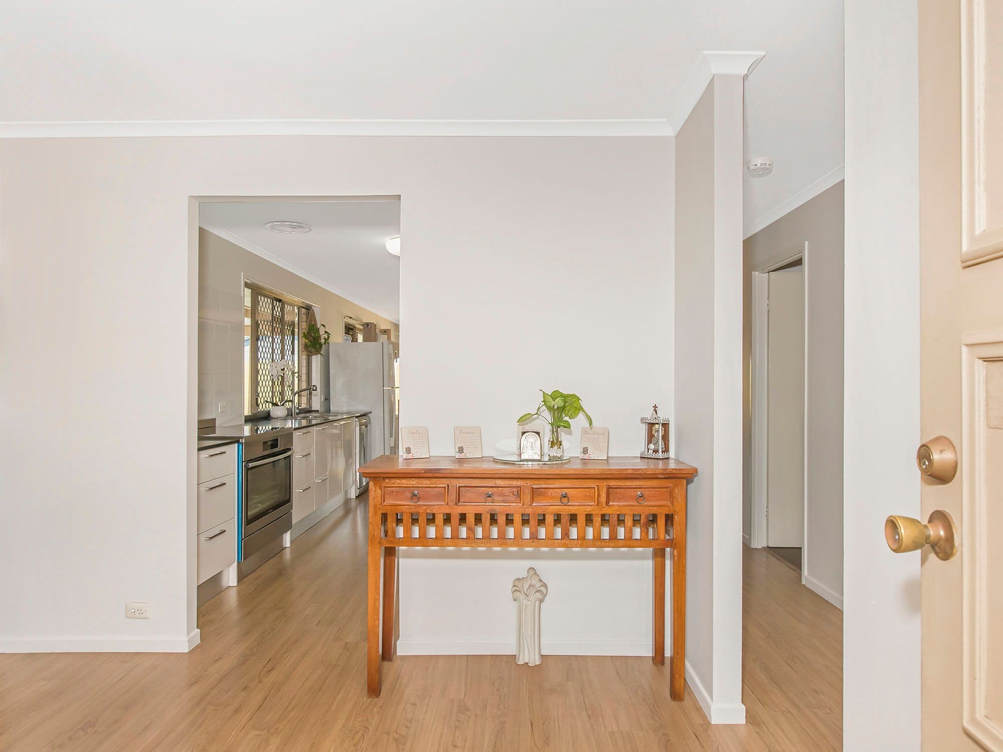 208 Vienna Road, Alexandra Hills QLD 4161, Alexandra Hills - Thumbnail 5
