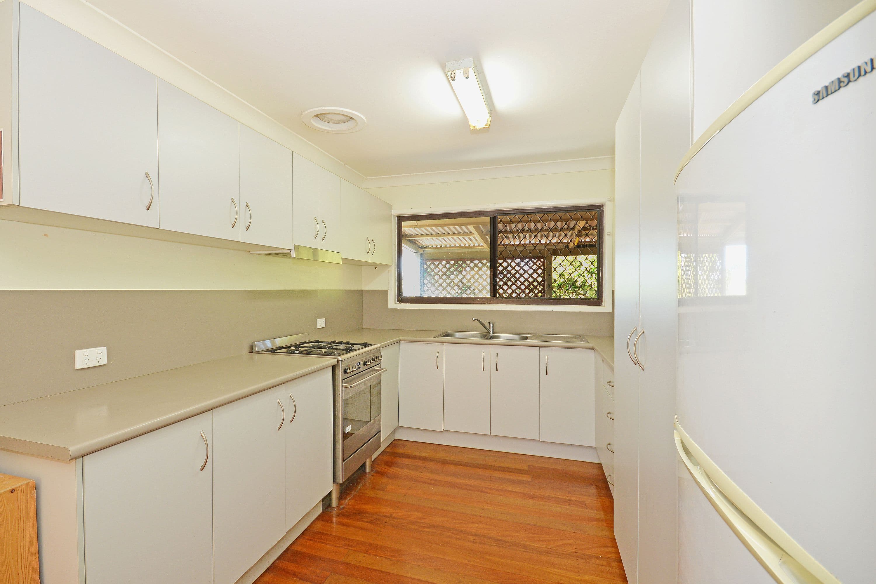 15 Seaview Street, Tweed Heads South - Thumbnail 3
