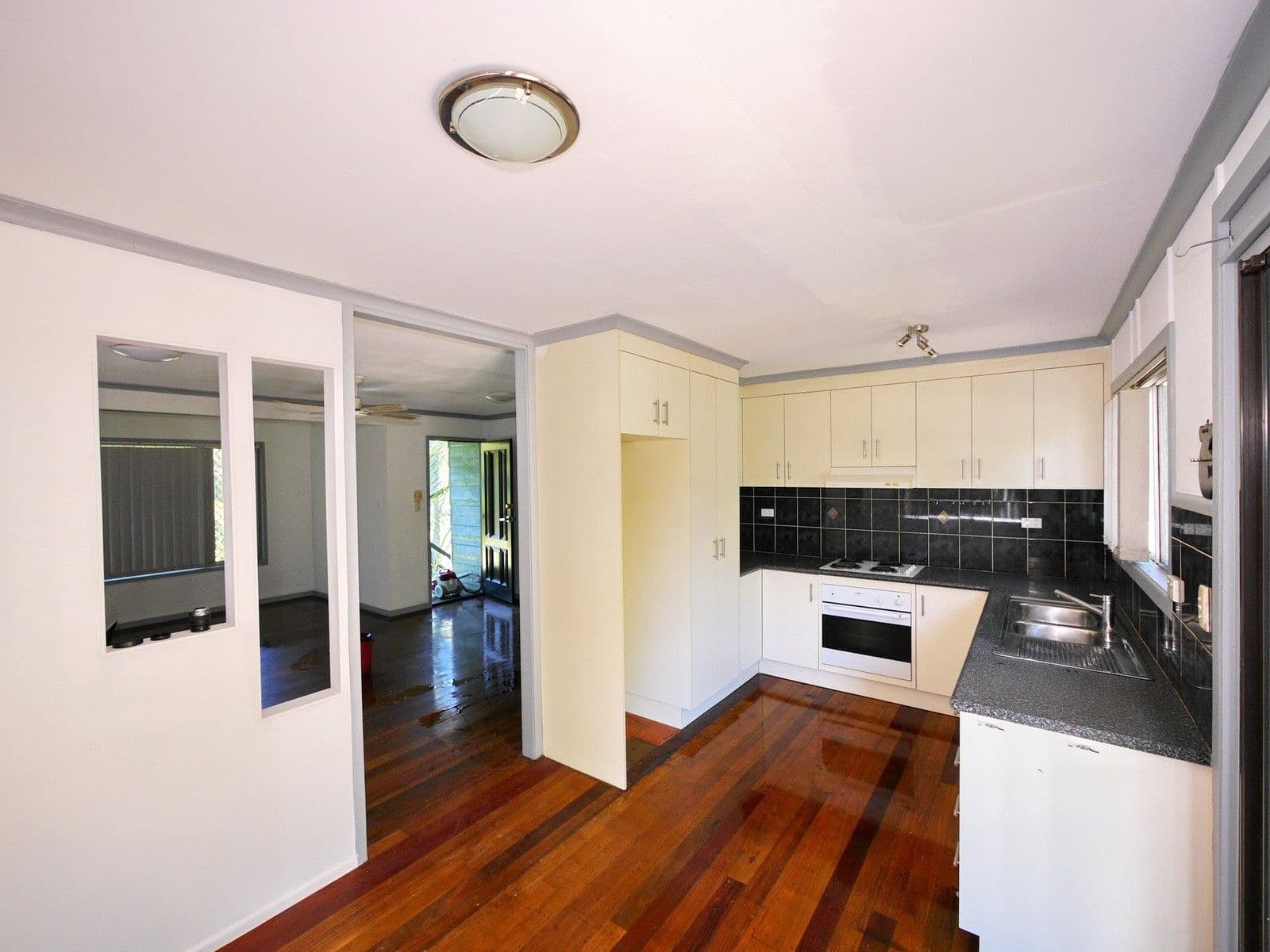 85 Church Street, GOODNA QLD 4300, Goodna - Thumbnail 3