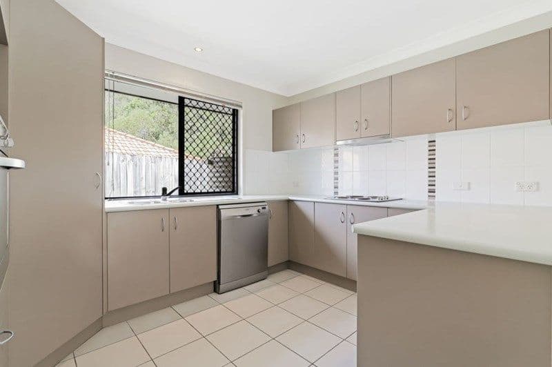 38 Mossman Parade, Waterford QLD 4133, Waterford - Thumbnail 2