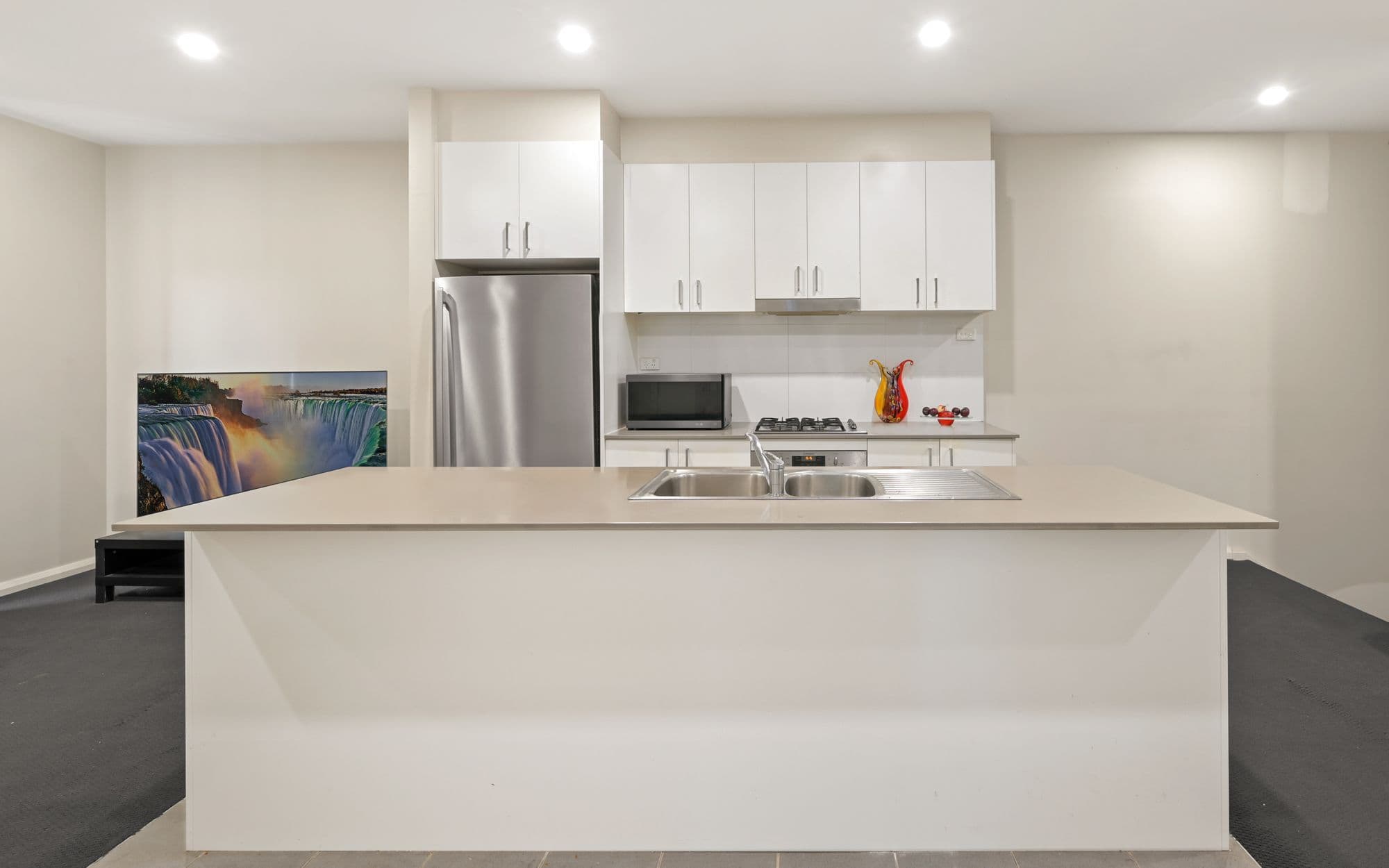 12/26 Third Avenue, Macquarie Fields NSW 2564, Parkside - Thumbnail 2