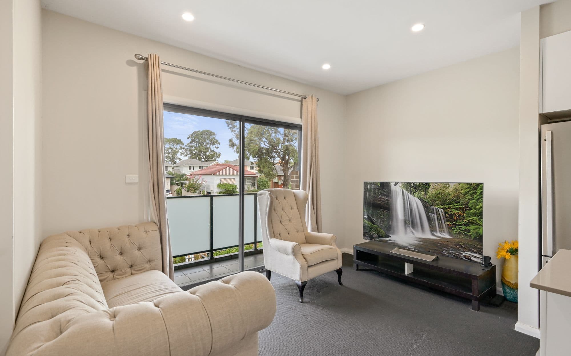12/26 Third Avenue, Macquarie Fields NSW 2564, Parkside - Thumbnail 3