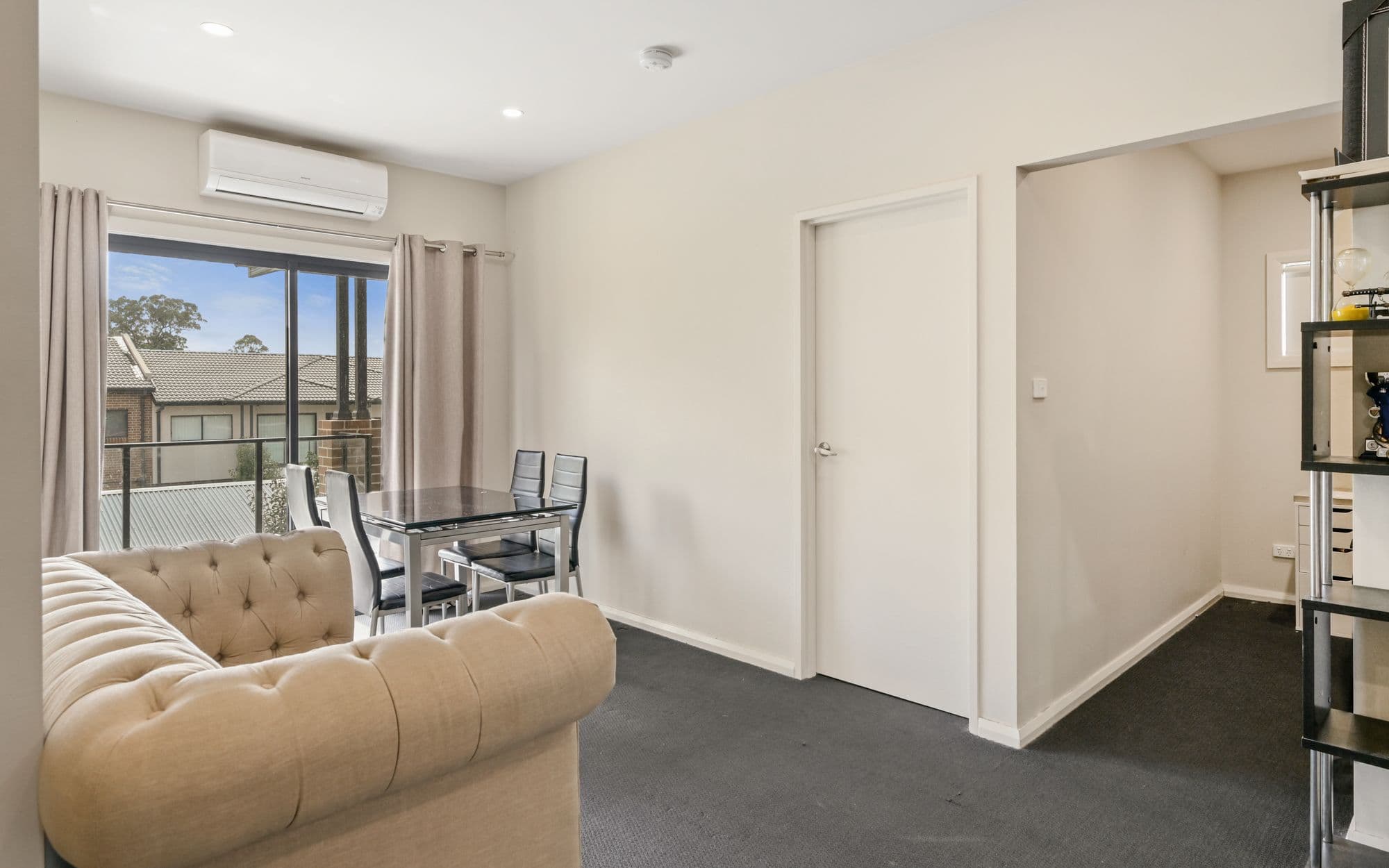 12/26 Third Avenue, Macquarie Fields NSW 2564, Parkside - Thumbnail 4