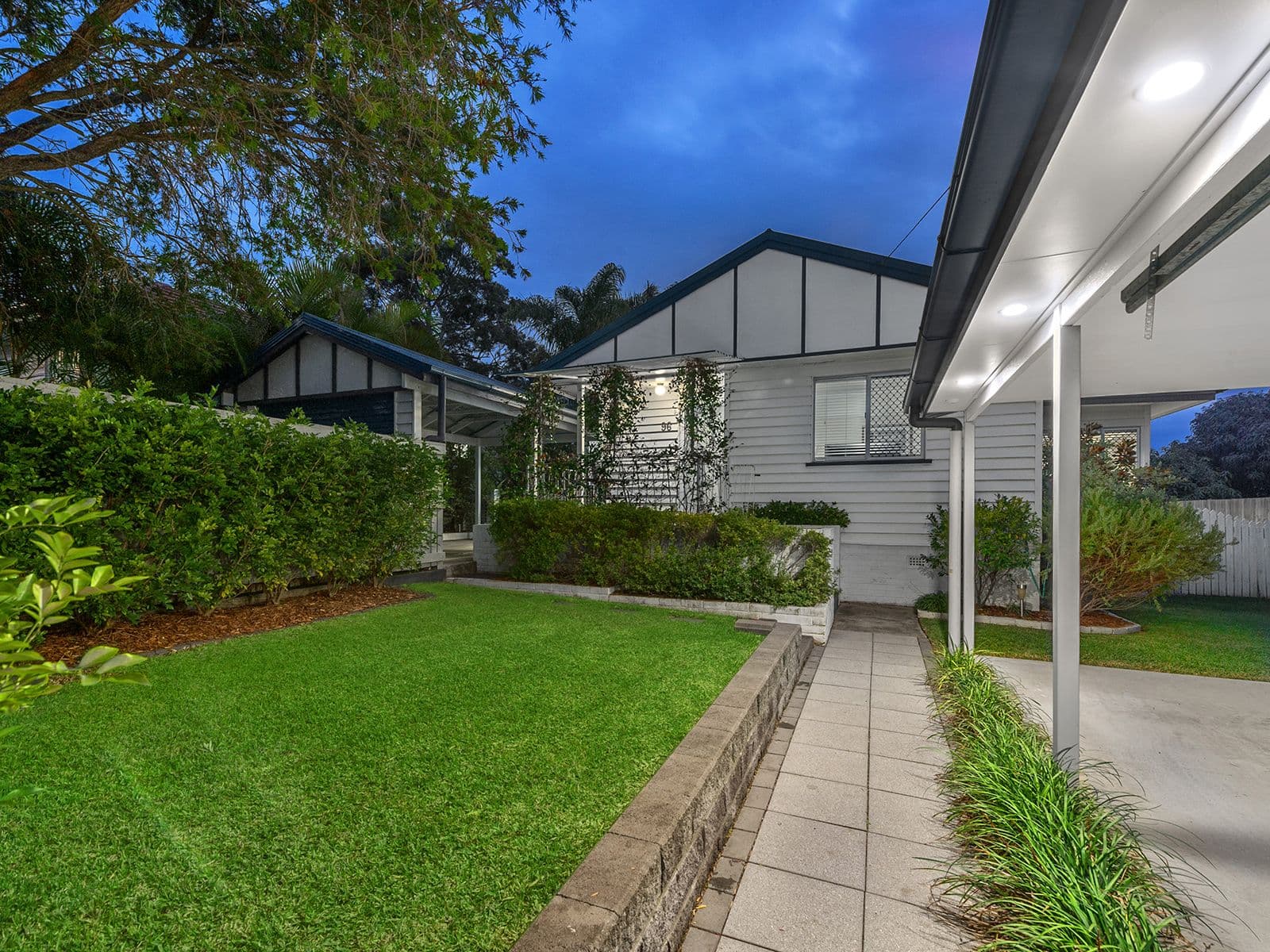 96 Spence Road, Wavell Heights QLD 4012, Wavell Heights - Thumbnail 2