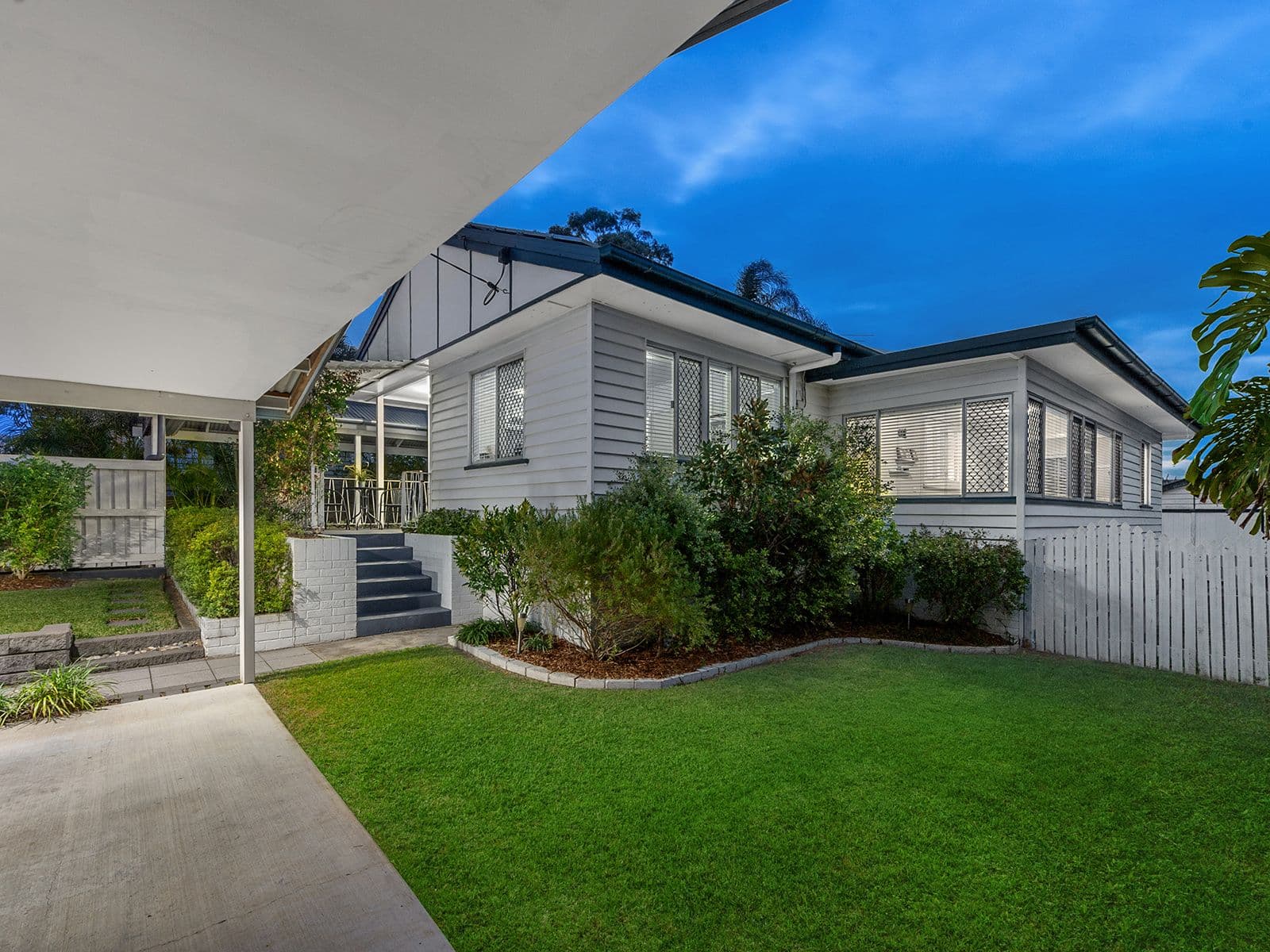 96 Spence Road, Wavell Heights QLD 4012, Wavell Heights - Thumbnail 4