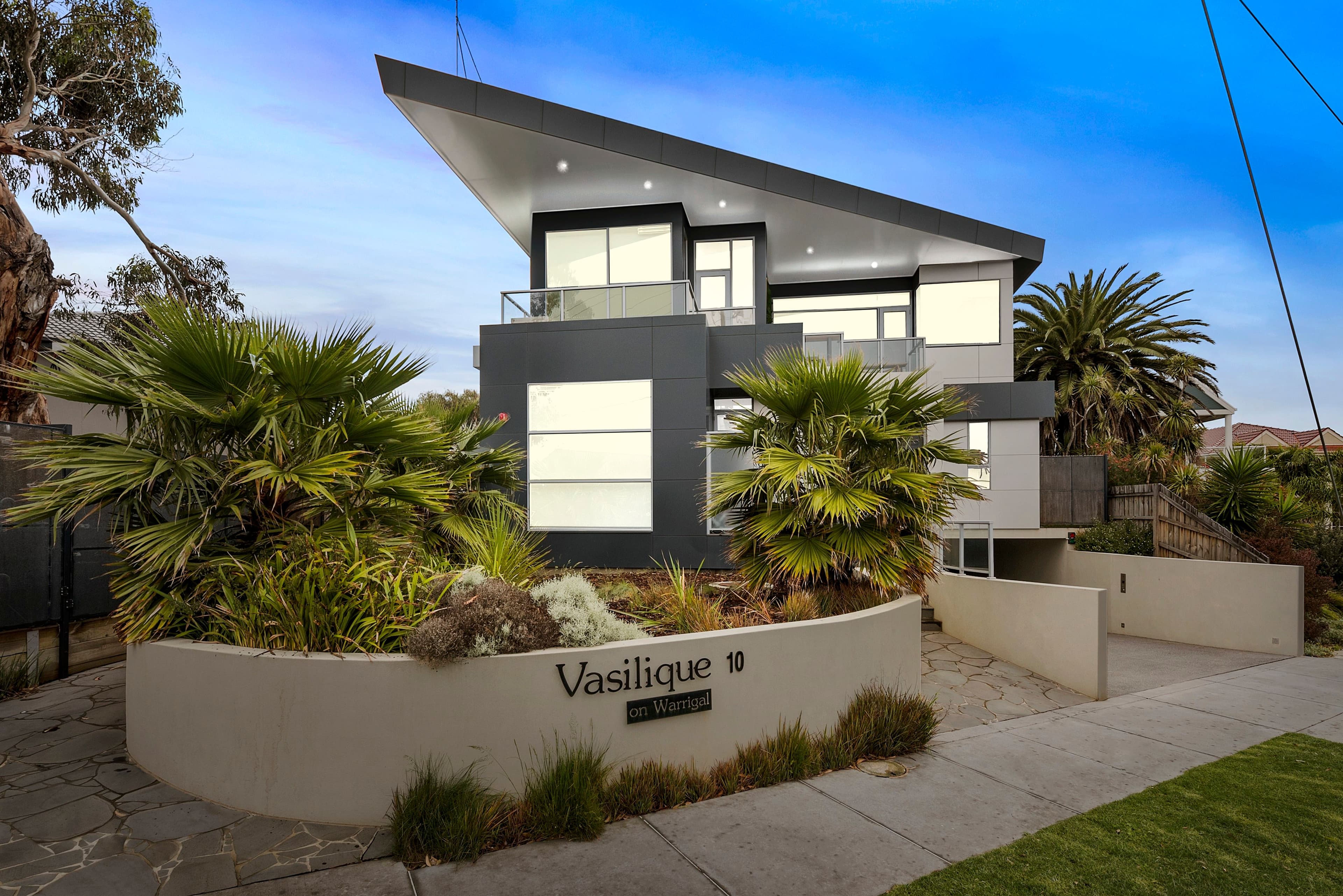 10 Warrigal Road, Parkdale VIC 3195, Parkdale - Image 1