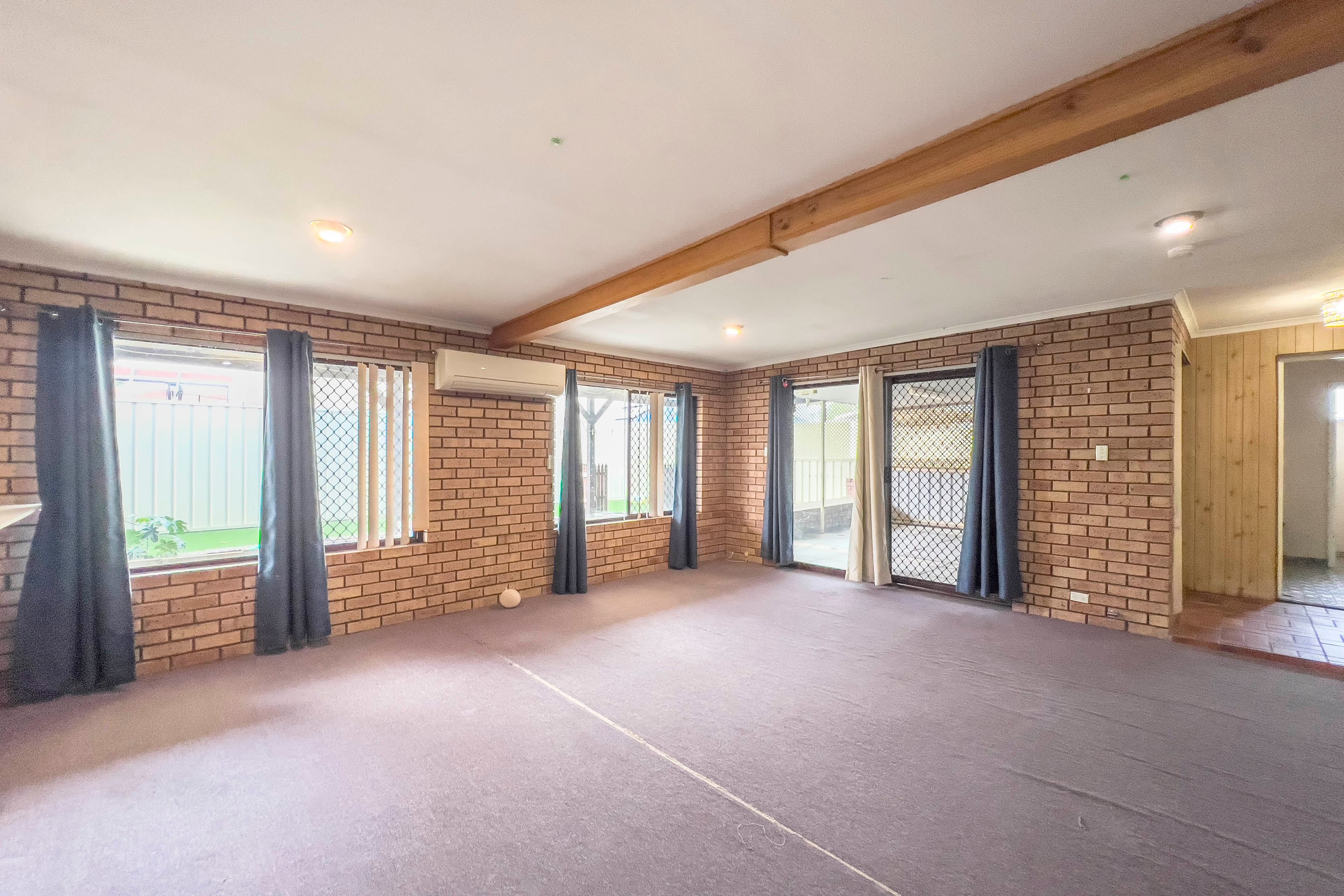 425 Belgravia Street, Cloverdale WA 6105, Cloverdale - Thumbnail 6