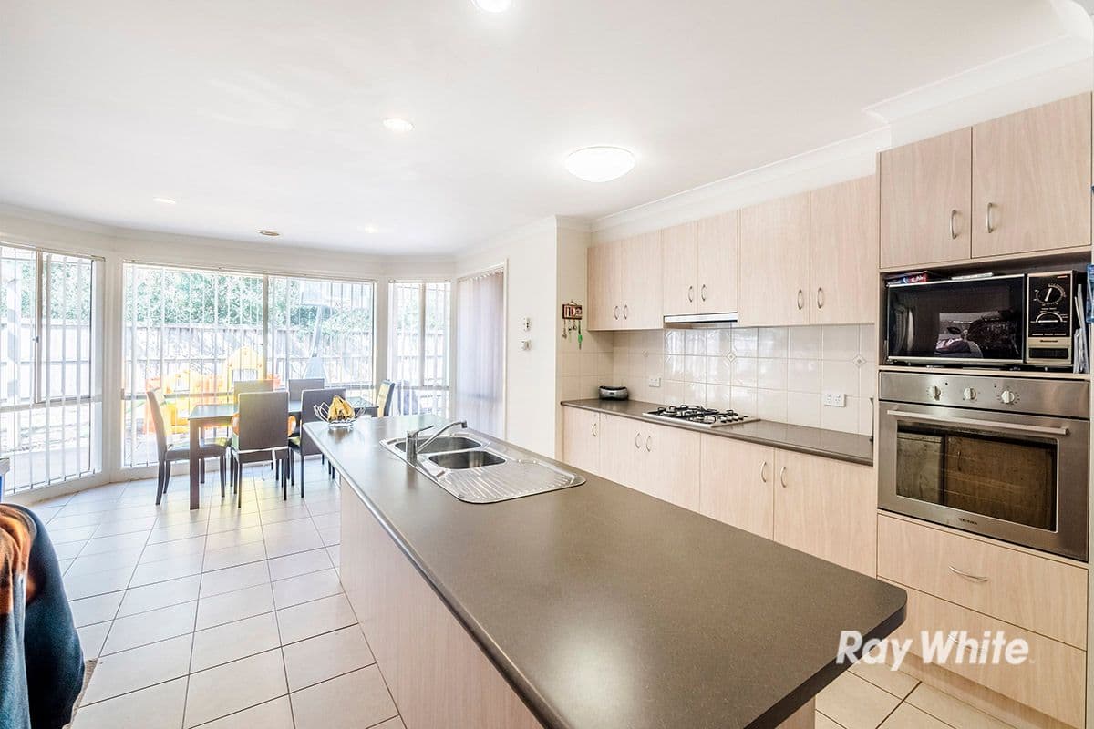 24 Shore Grove, Coburg North - Thumbnail 6