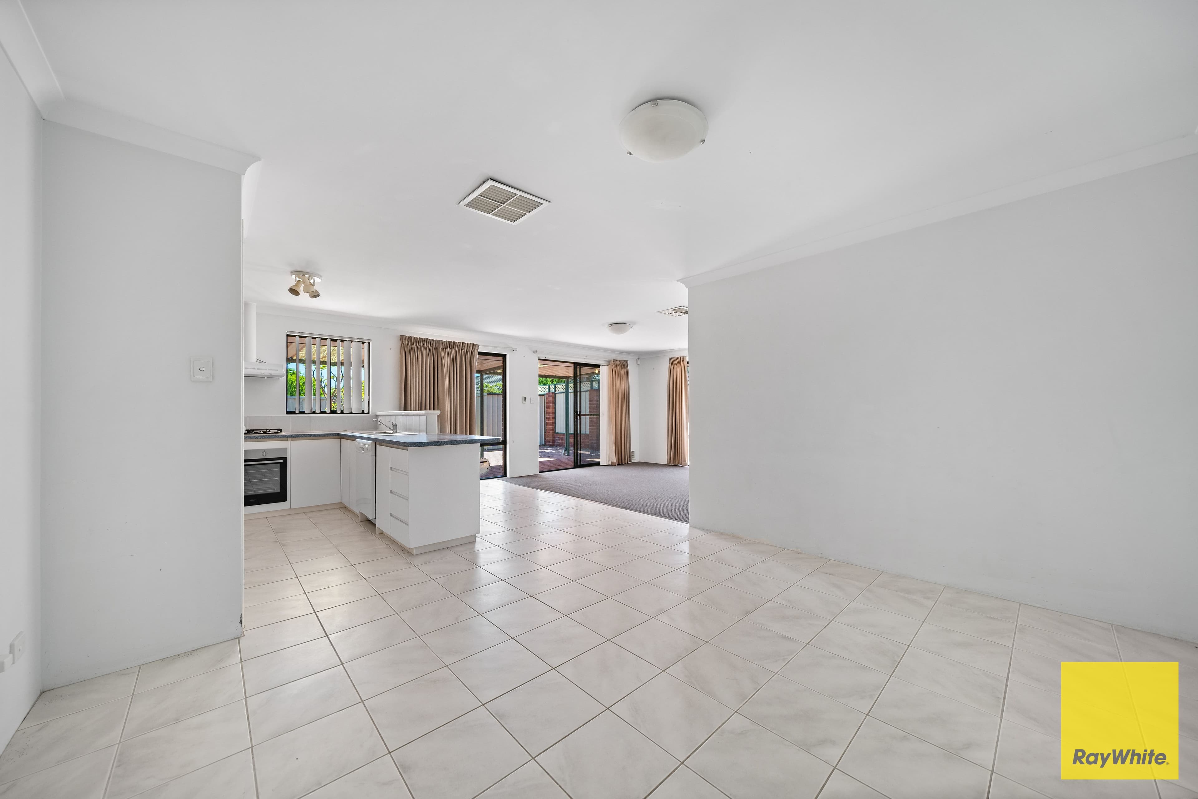 59 WOLSELEY Road, Morley WA 6062, Morley - Thumbnail 6