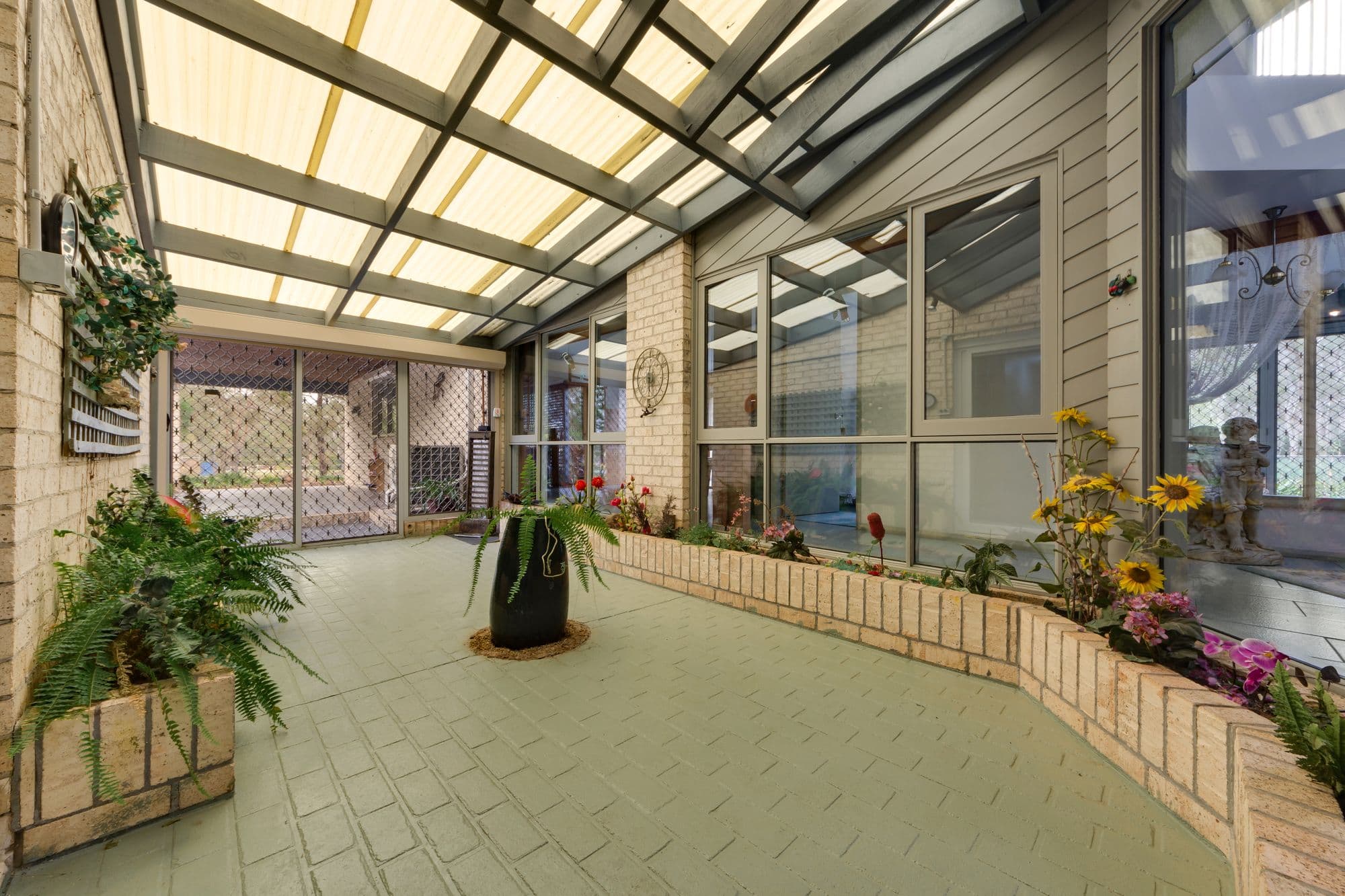 6 St James Road, Varroville - Thumbnail 3