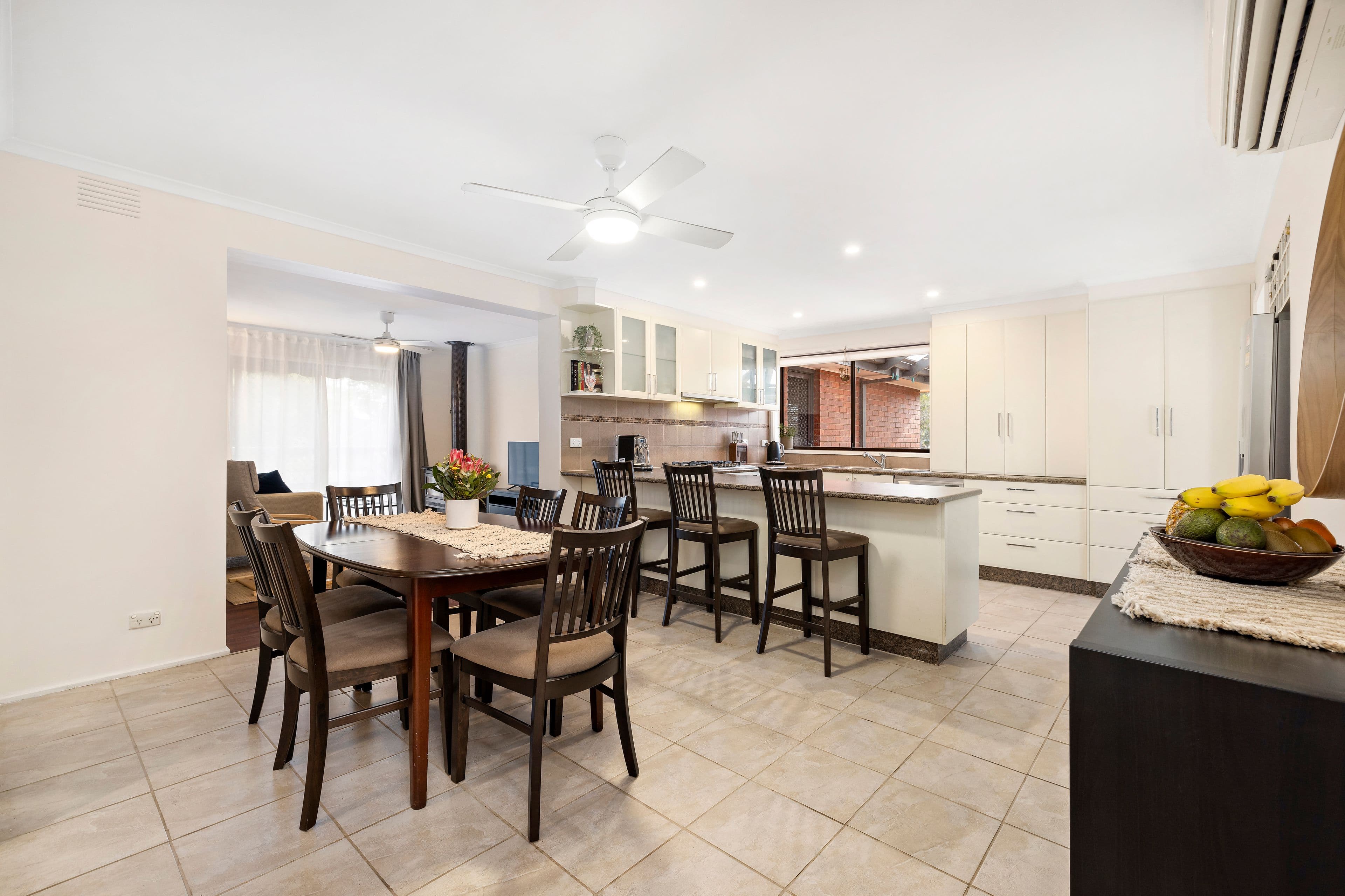 1 Blake Court, Scoresby VIC 3179, Scoresby - Thumbnail 4