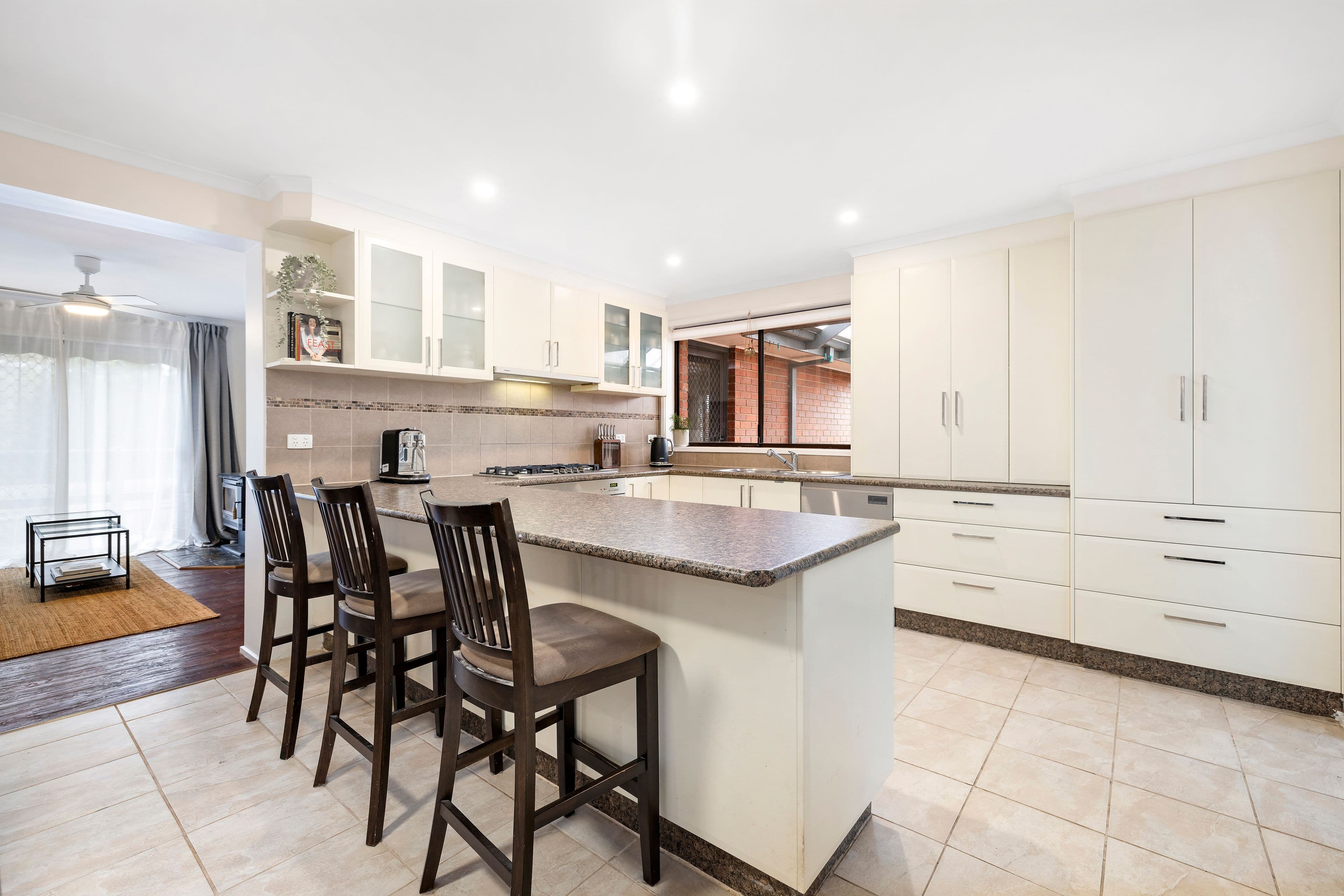 1 Blake Court, Scoresby VIC 3179, Scoresby - Thumbnail 5