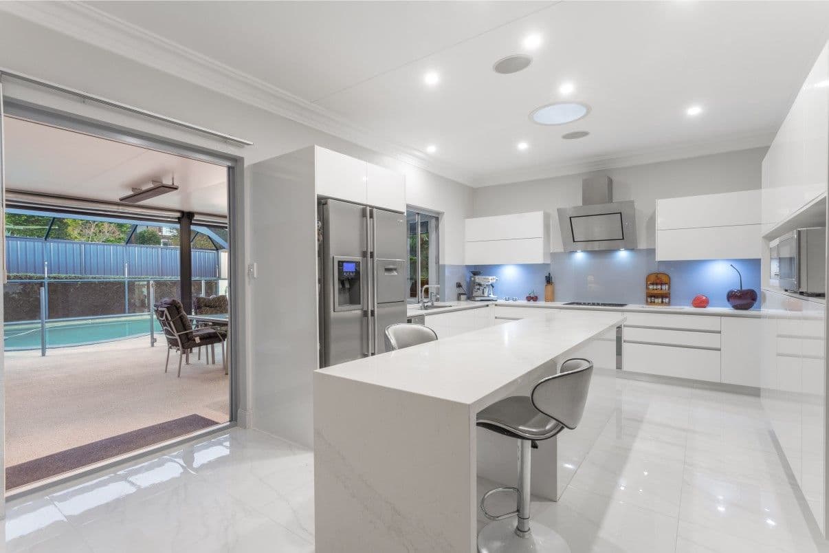 77 Flockton Street, Stafford Heights QLD 4053, Stafford Heights - Thumbnail 2