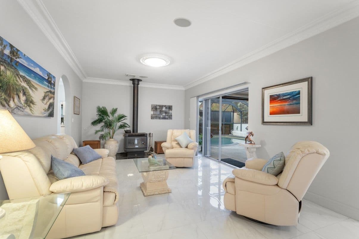 77 Flockton Street, Stafford Heights QLD 4053, Stafford Heights - Thumbnail 4