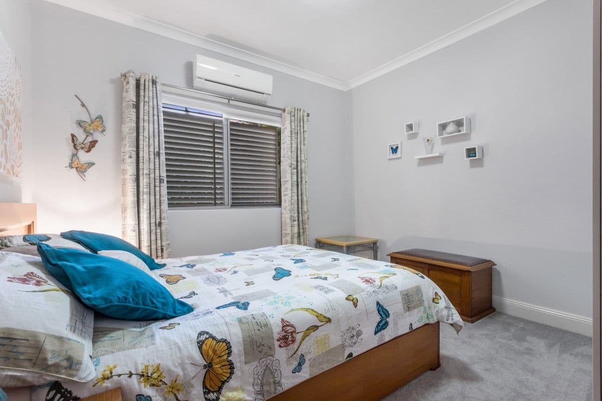 77 Flockton Street, Stafford Heights QLD 4053, Stafford Heights - Thumbnail 5