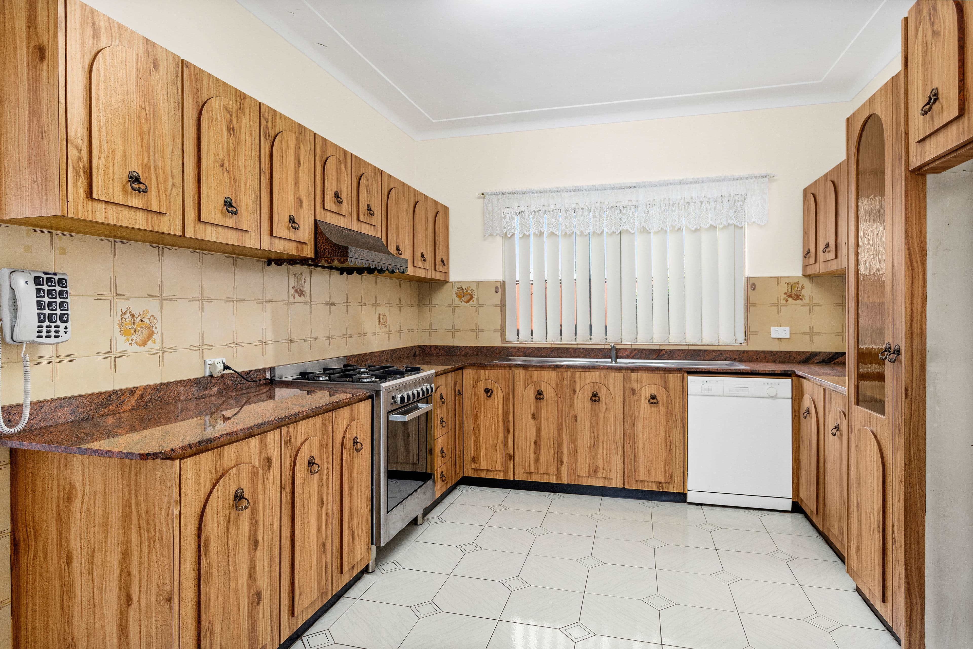 9 Cashman Road, BRIGHTON-LE-SANDS NSW 2216, Brighton-Le-Sands - Thumbnail 4