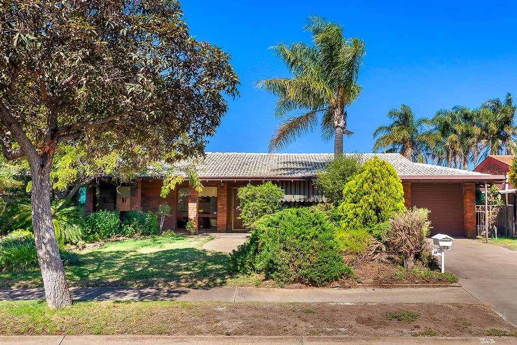 18 Parkview Avenue, Grange SA 5022, Grange - Image 1