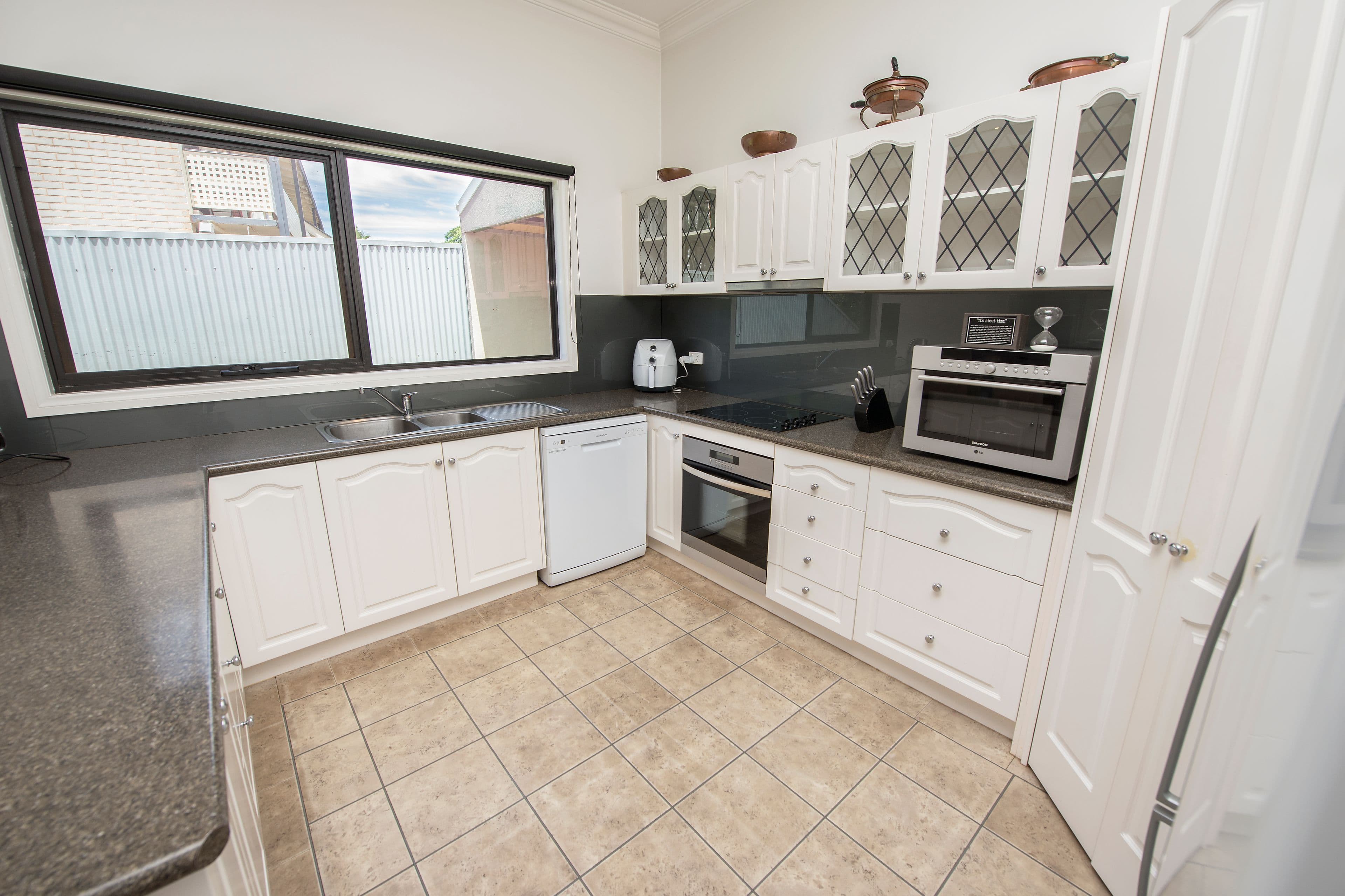 12 Mitchell Street, Swan Hill VIC 3585, Swan Hill - Thumbnail 8