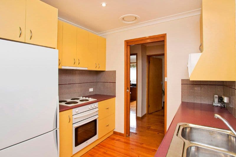 82 Osborne Avenue, NORTH GEELONG VIC 3215, North Geelong - Thumbnail 3