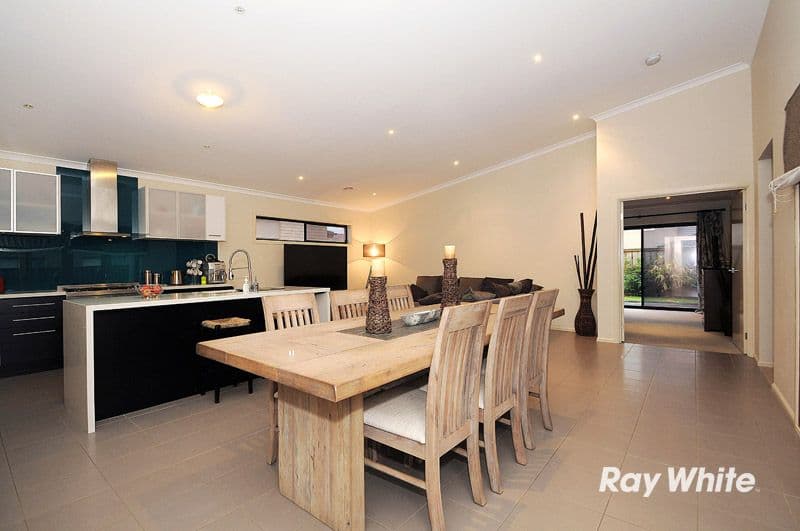8 Honeybark Crescent, LYNDHURST VIC 3975, Lyndhurst - Image 1