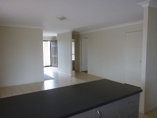 23 Berghofer Drive, OAKEY QLD 4401, Oakey - Thumbnail 7