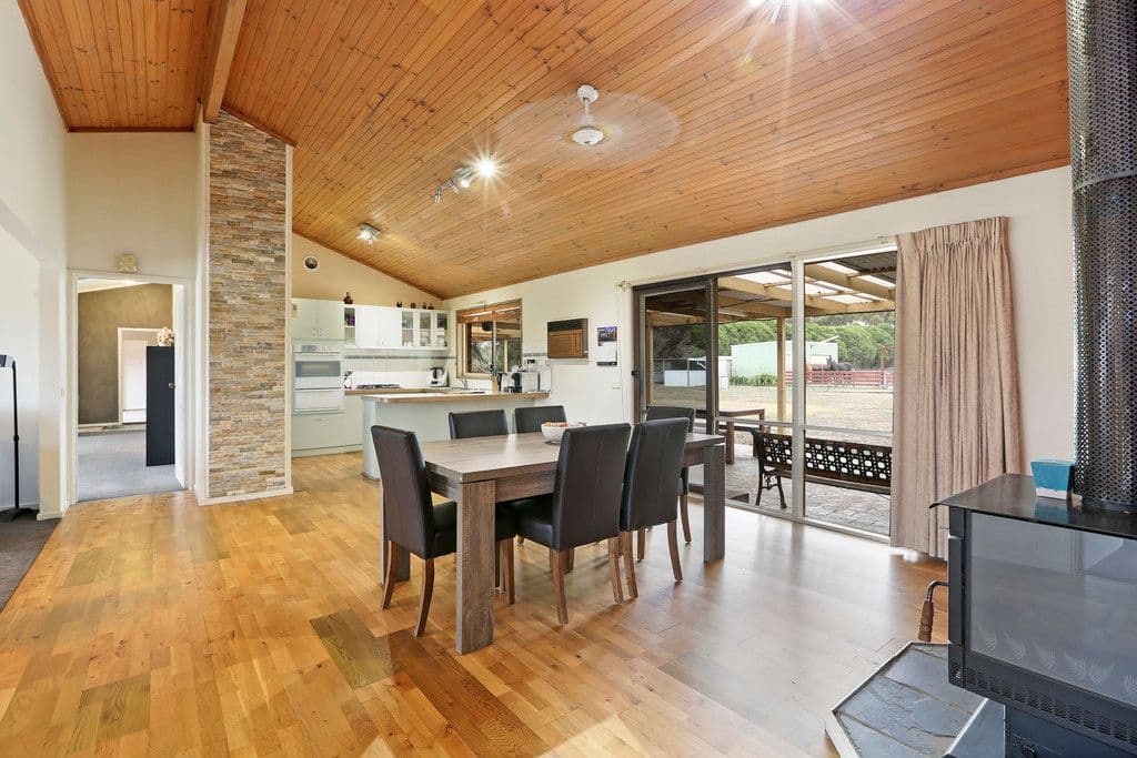 45 Lockyers Road, Lara VIC 3212, Lara - Thumbnail 4