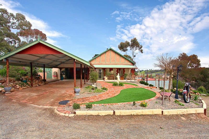 18 Popes Hill Road, WATERVALE SA 5452, Watervale - Thumbnail 2