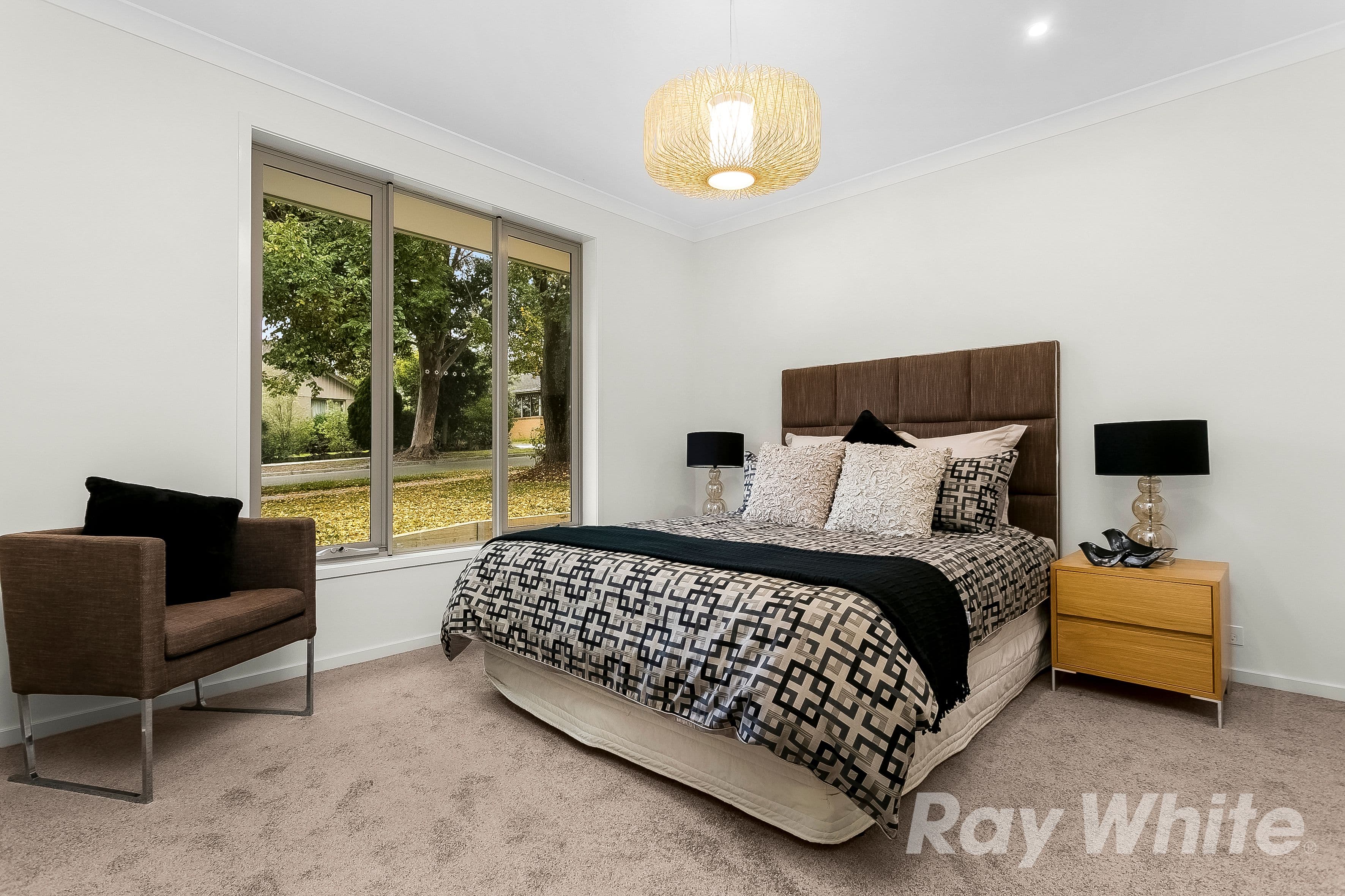 34 Kirstina Road, Glen Waverley VIC 3150, Glen Waverley - Thumbnail 4