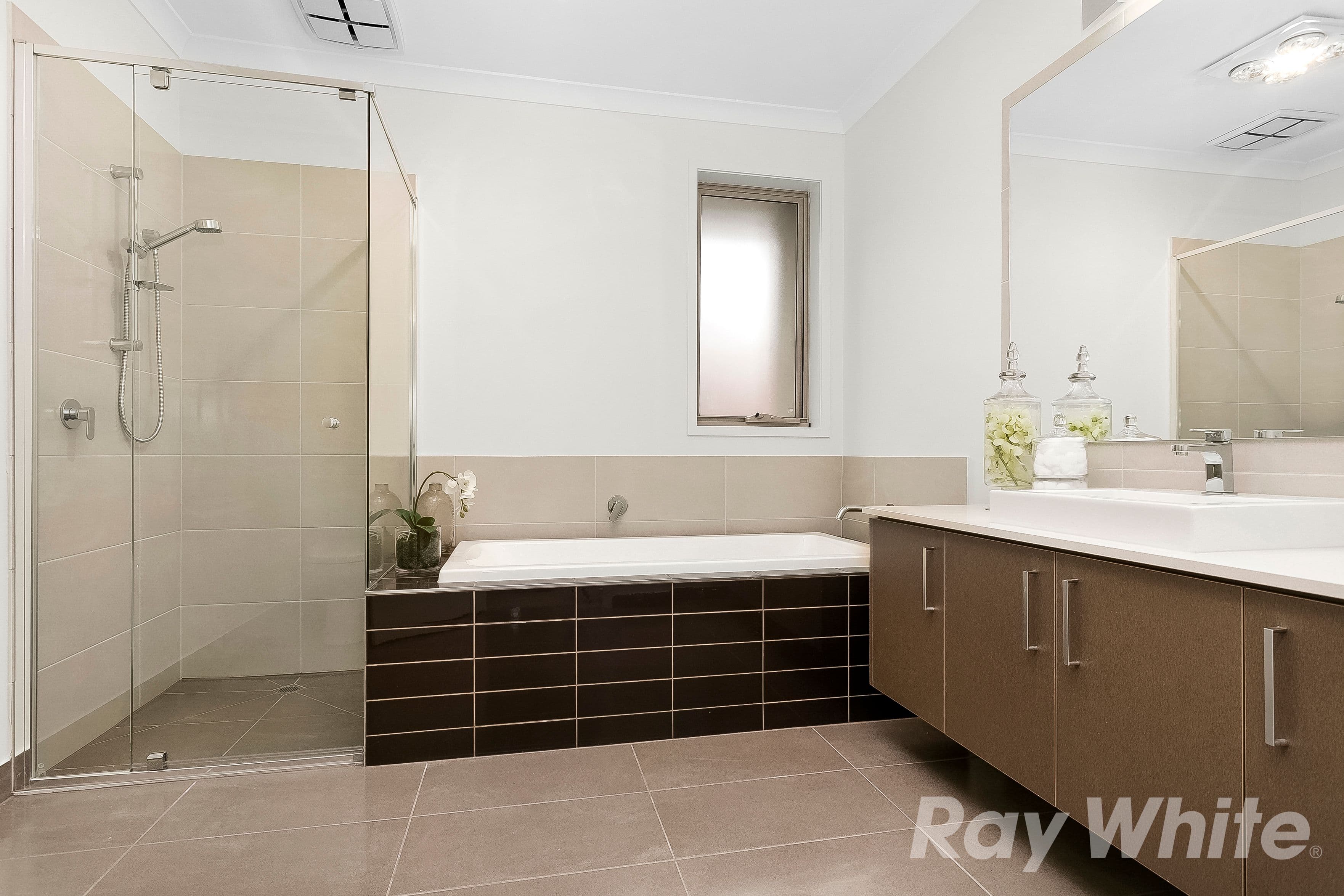 34 Kirstina Road, Glen Waverley VIC 3150, Glen Waverley - Thumbnail 7