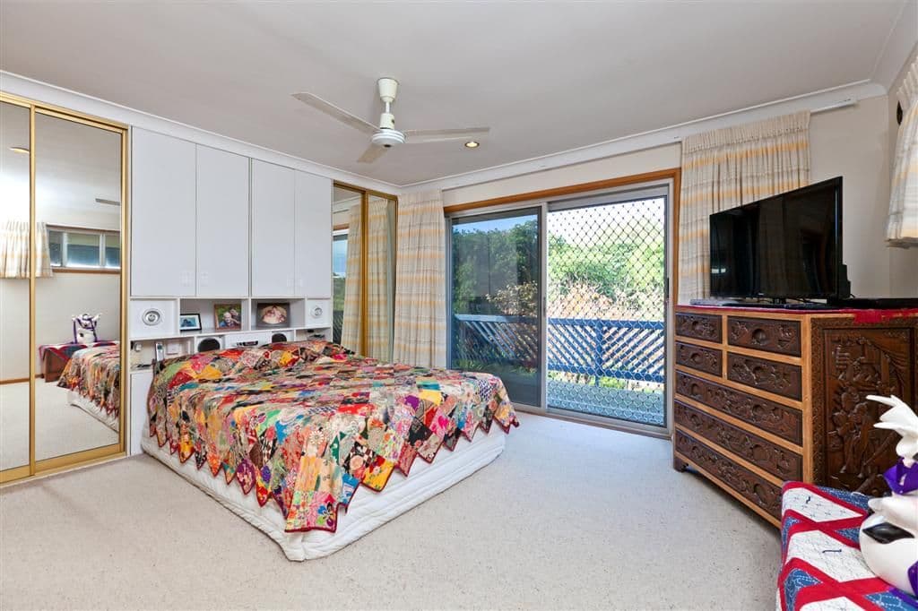 13 Thistle Street, ORMISTON QLD 4160, Ormiston - Thumbnail 8