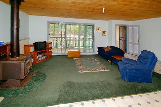 7  Hurst Road, HURSTBRIDGE VIC 3099, Hurstbridge - Thumbnail 4