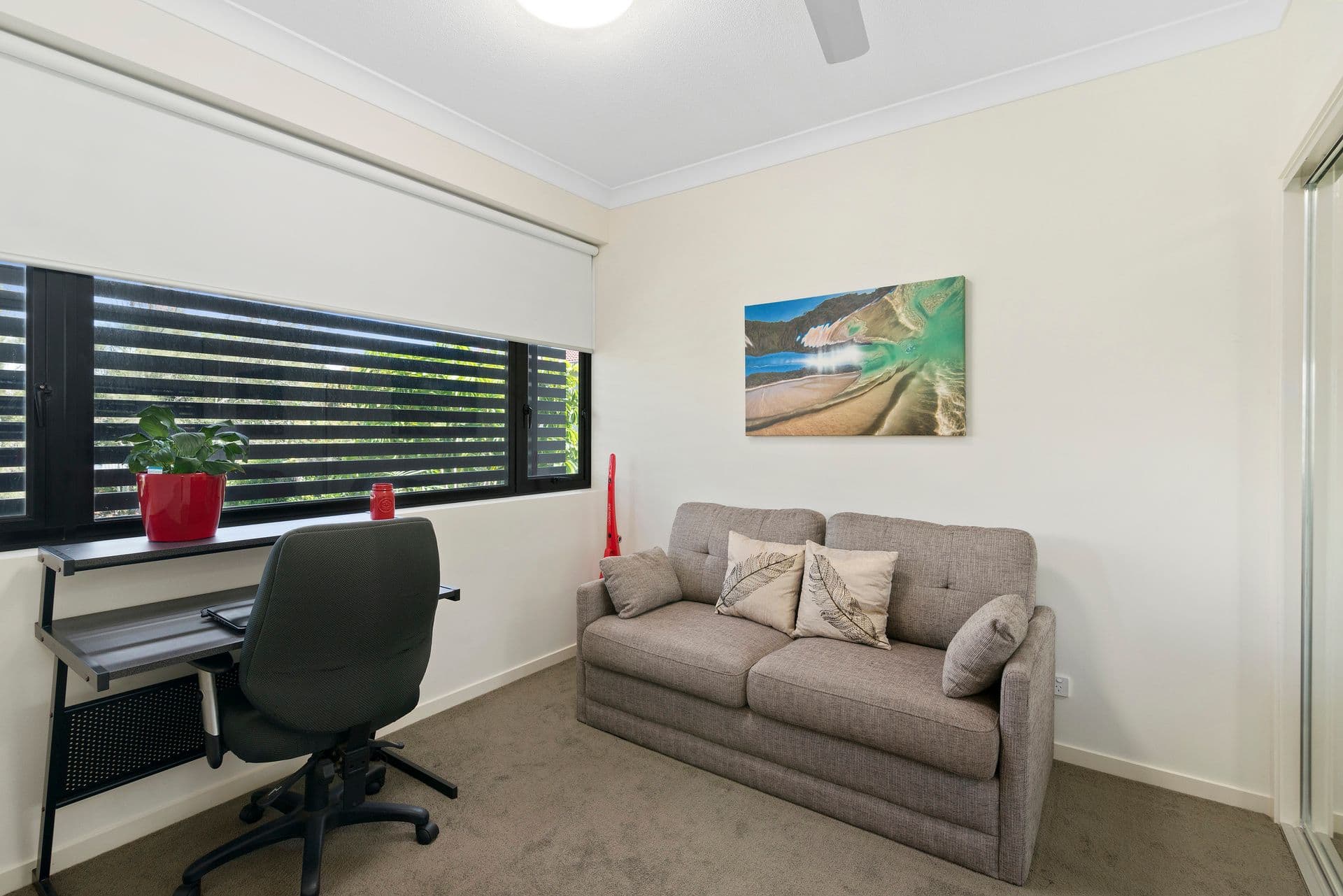 2 Tallebudgera Drive, Palm Beach QLD 4221, Palm Beach - Thumbnail 7
