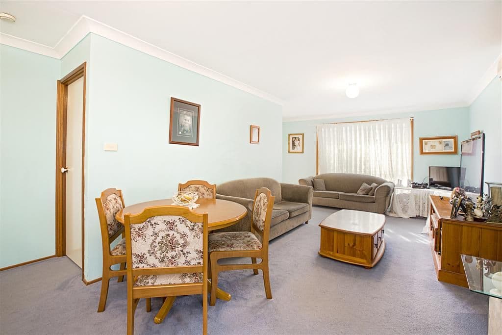 42 Oriole Street, GLENMORE PARK NSW 2745, Glenmore Park - Thumbnail 3