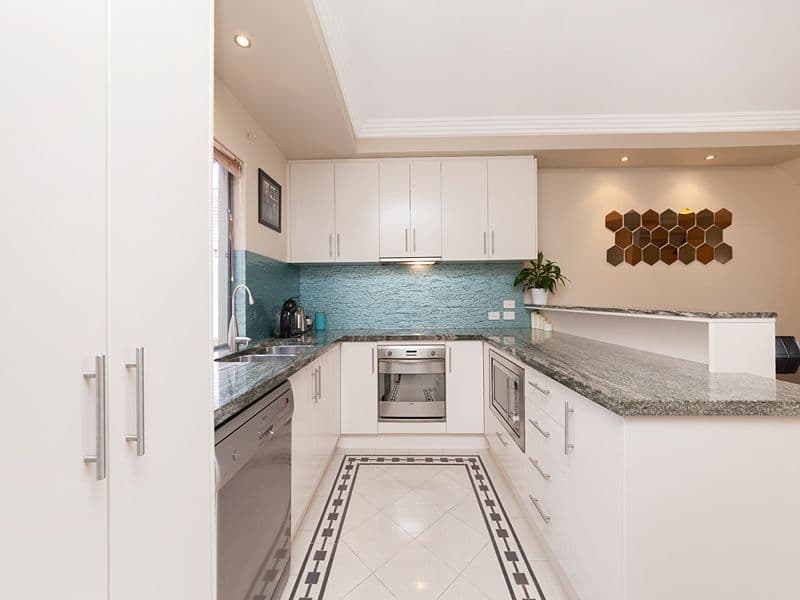 252 Given Terrace, Paddington QLD 4064, Paddington - Thumbnail 5