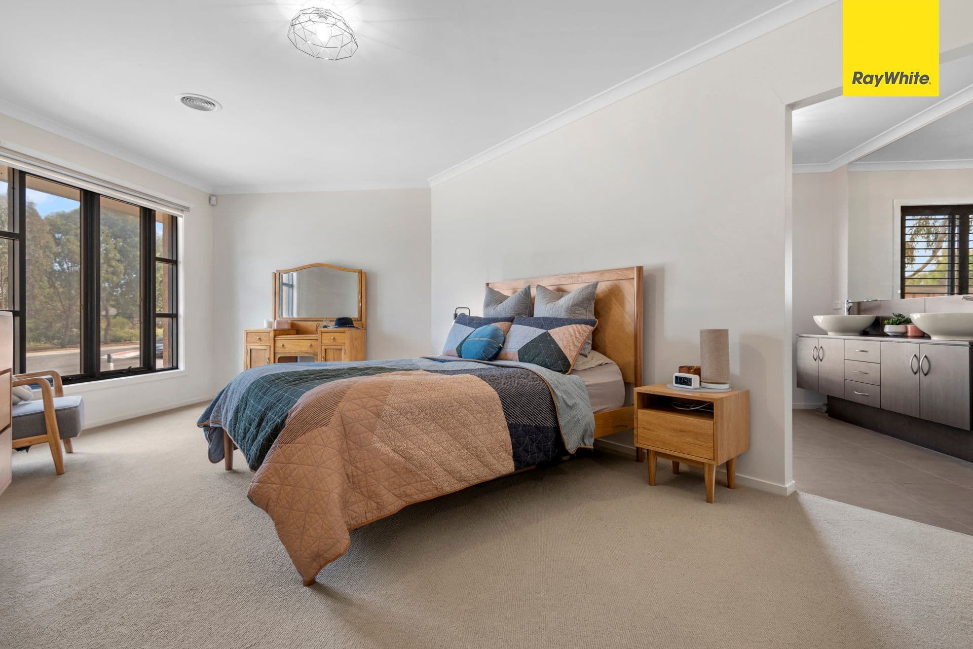 36 Arnolds Creek Boulevard, HARKNESS VIC 3337, Harkness - Thumbnail 4