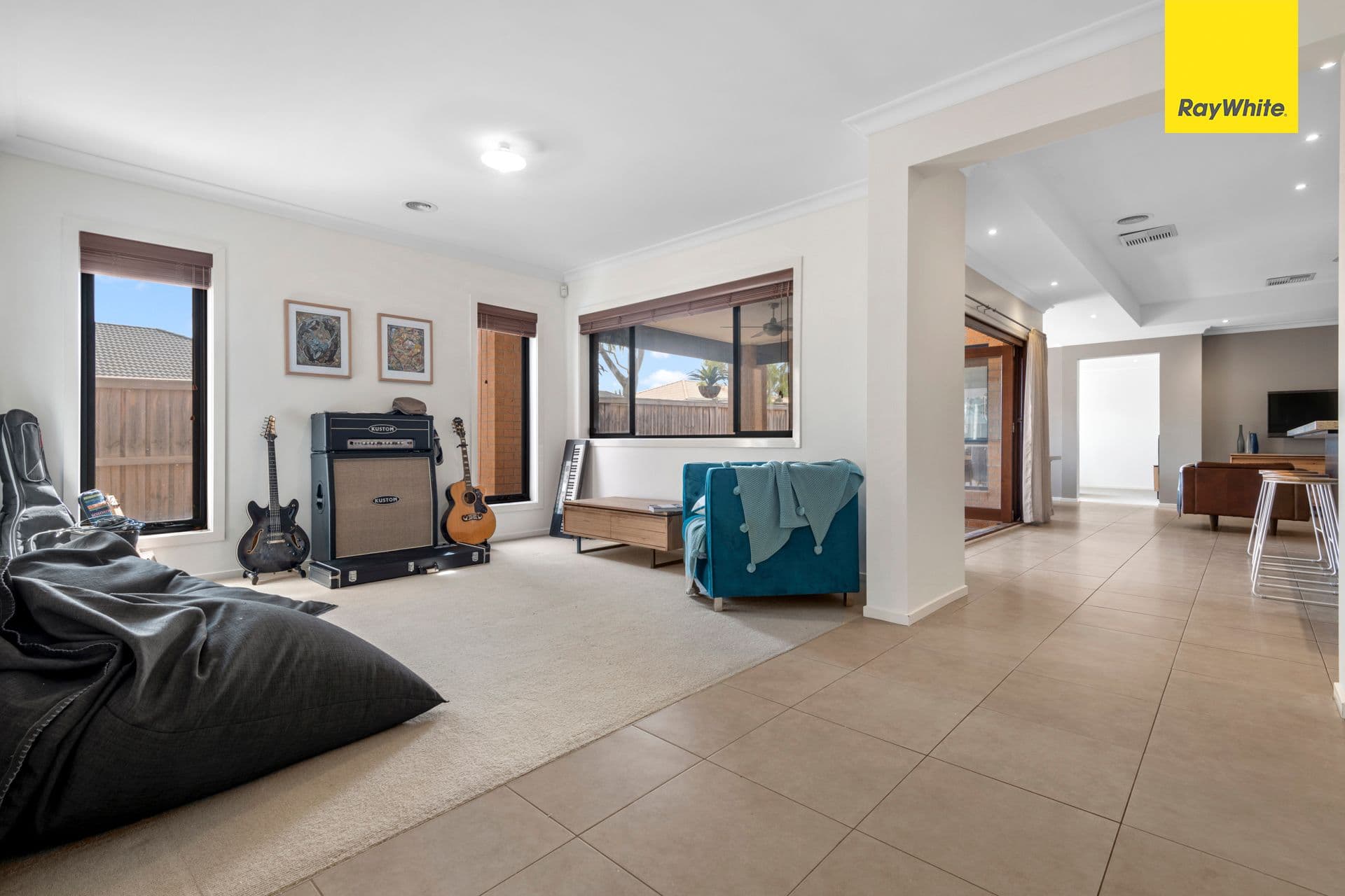 36 Arnolds Creek Boulevard, HARKNESS VIC 3337, Harkness - Thumbnail 8