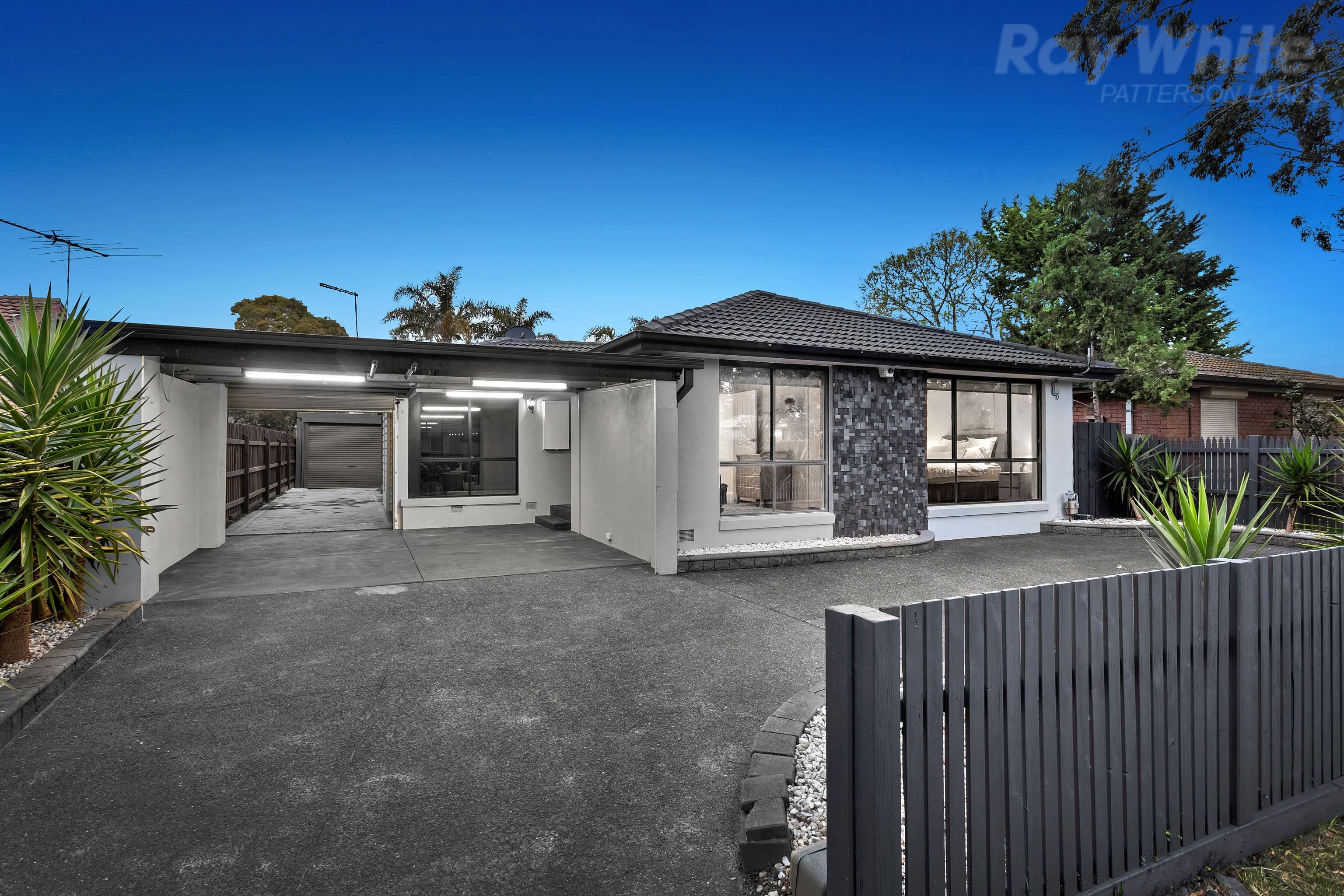 12 Arrunga Court, Patterson Lakes VIC 3197, Patterson Lakes - Thumbnail 2