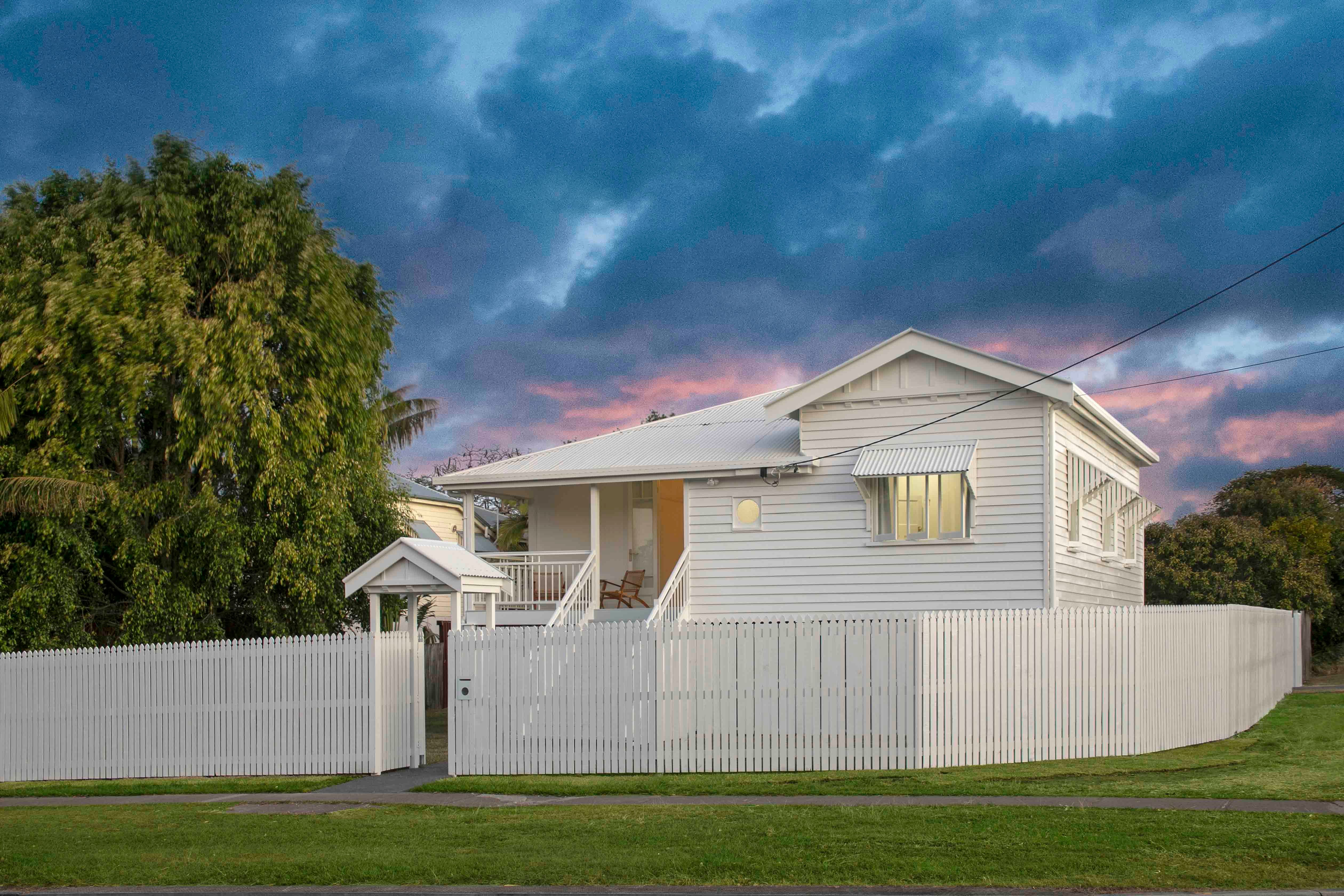 94 Englefield Road, Oxley QLD 4075, Oxley - Image 1