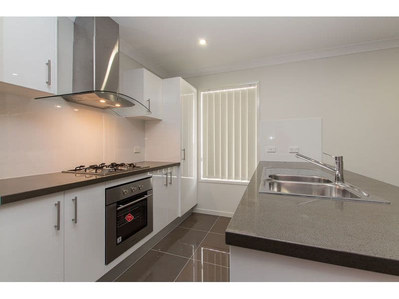 65 Willow Rise Drive, Waterford QLD 4133, Waterford - Thumbnail 2