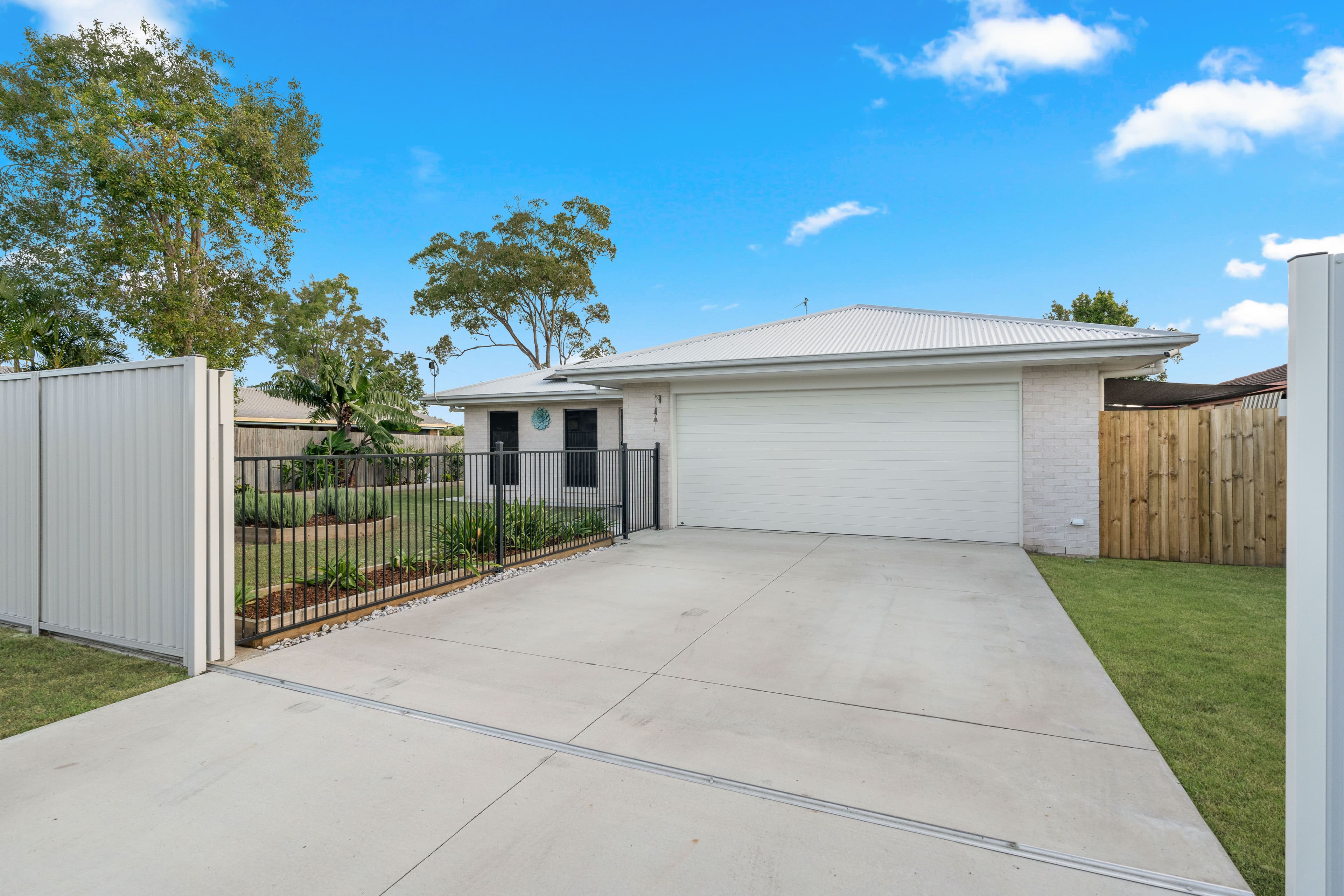 26 Warrego Drive, Point Vernon QLD 4655, Point Vernon - Thumbnail 3