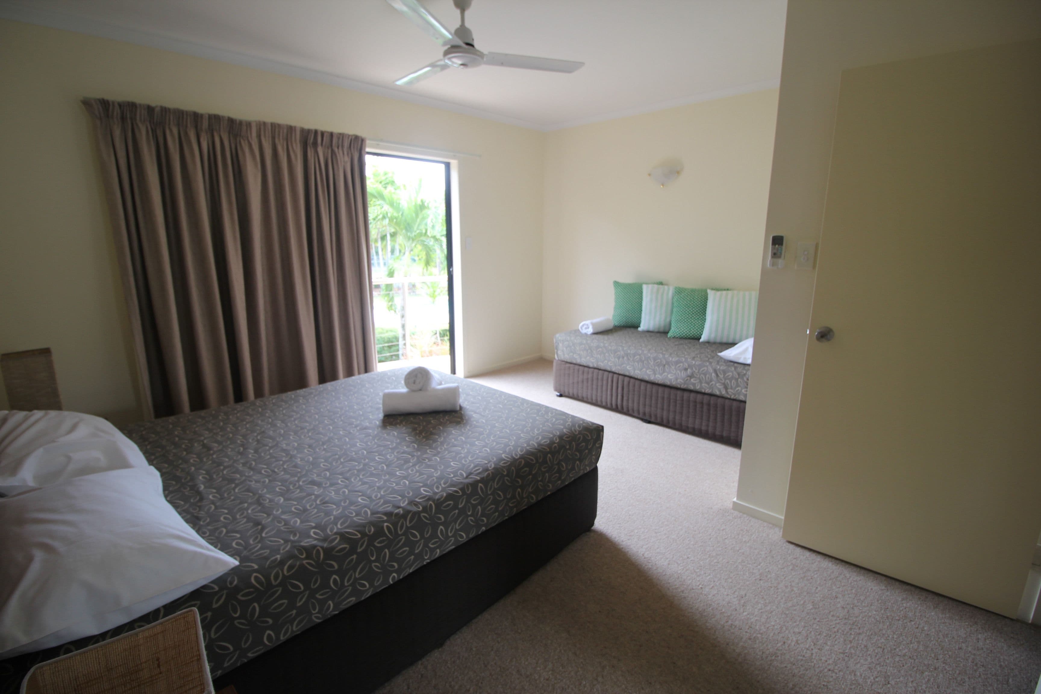 43 Dungeness Road, Lucinda QLD 4850, Lucinda - Thumbnail 4