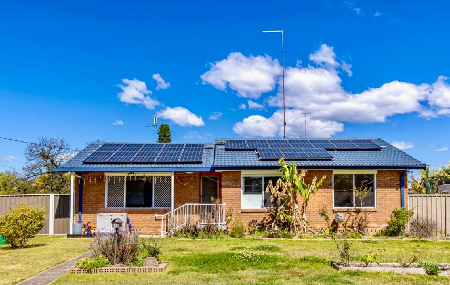 4 Timgalen Avenue, South Penrith NSW 2750, South Penrith - Image 1